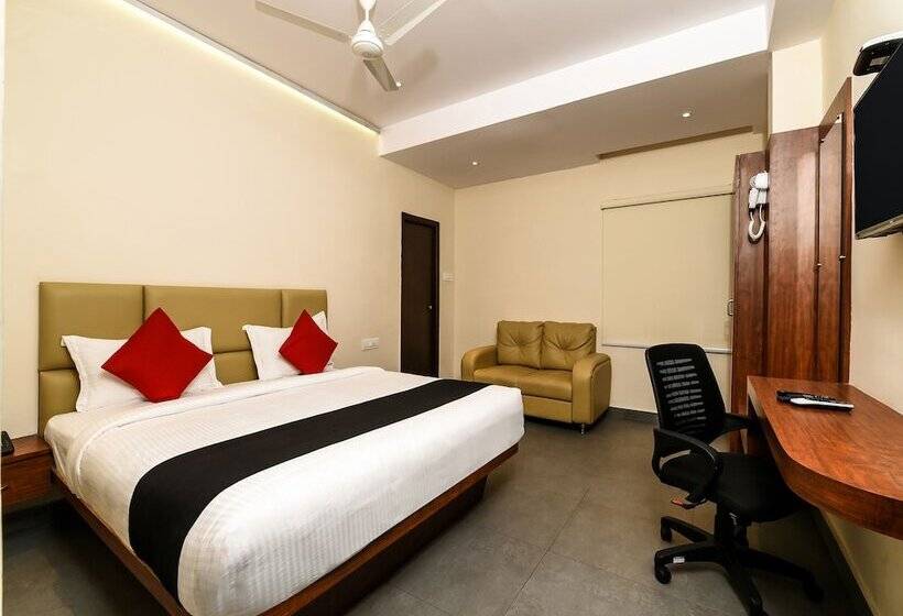 Отель Super Capital O Siddartha Grand