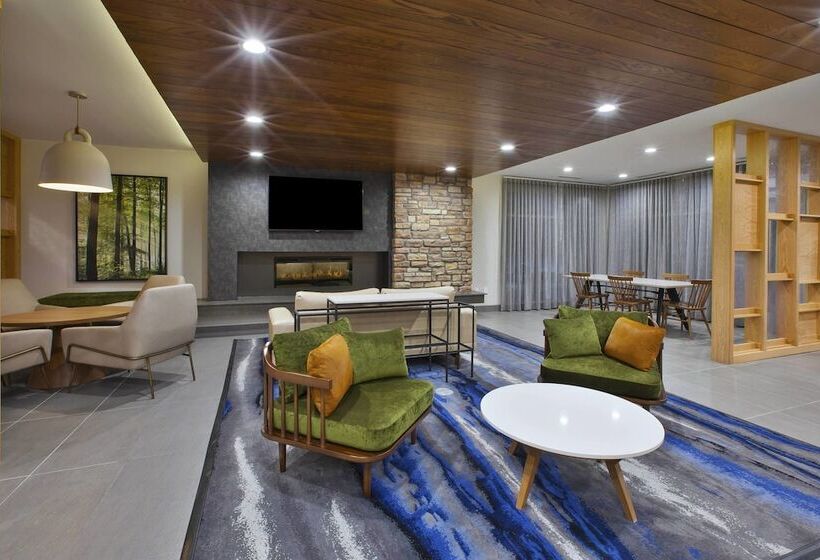 Отель Fairfield Inn & Suites By Marriott Flint Grand Blanc