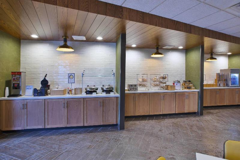 هتل Fairfield Inn & Suites By Marriott Flint Grand Blanc