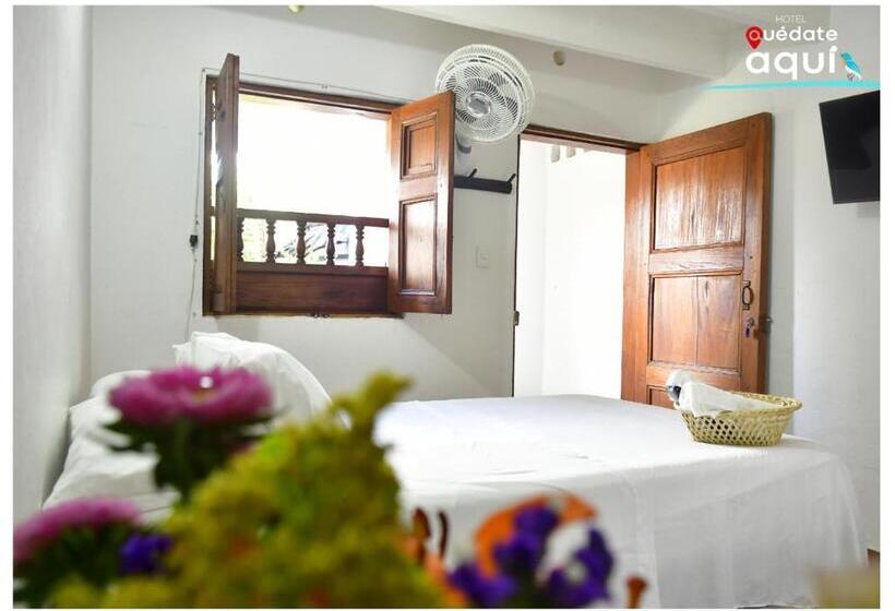 호텔 Quedate Aqui Barichara El Original