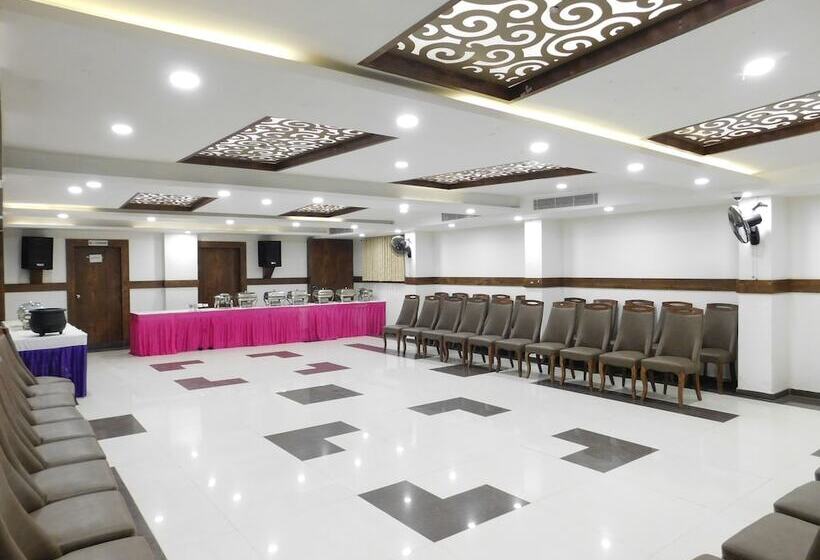 فندق Shiva Club And Resort