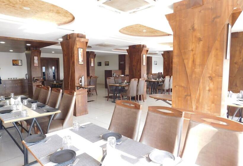 فندق Shiva Club And Resort