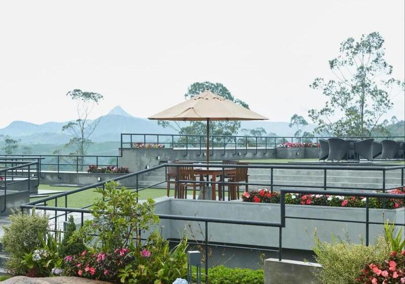 Отель The Argyle Luxury Boutique