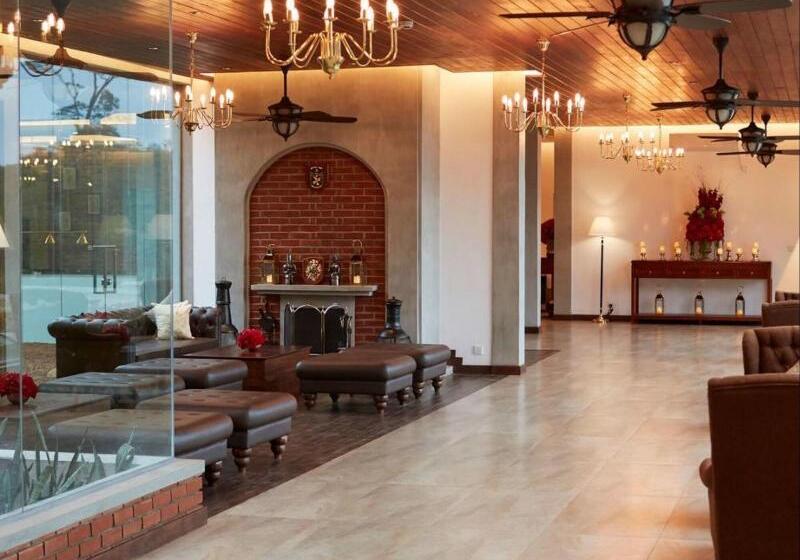 Отель The Argyle Luxury Boutique