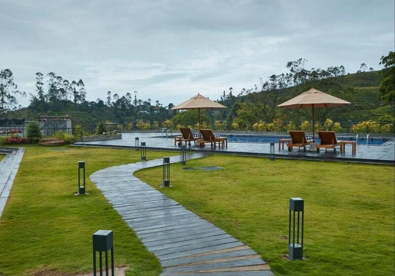 Отель The Argyle Luxury Boutique