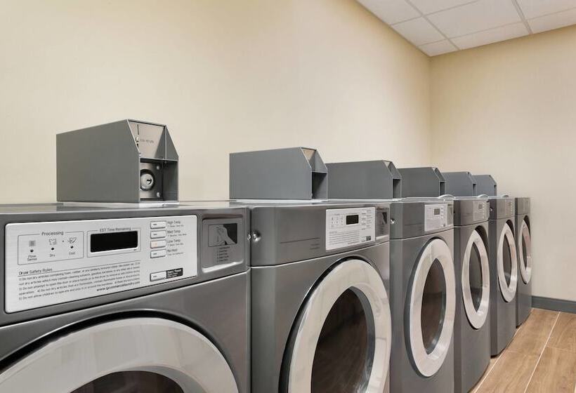 酒店 Towneplace Suites By Marriott Dubuque Downtown