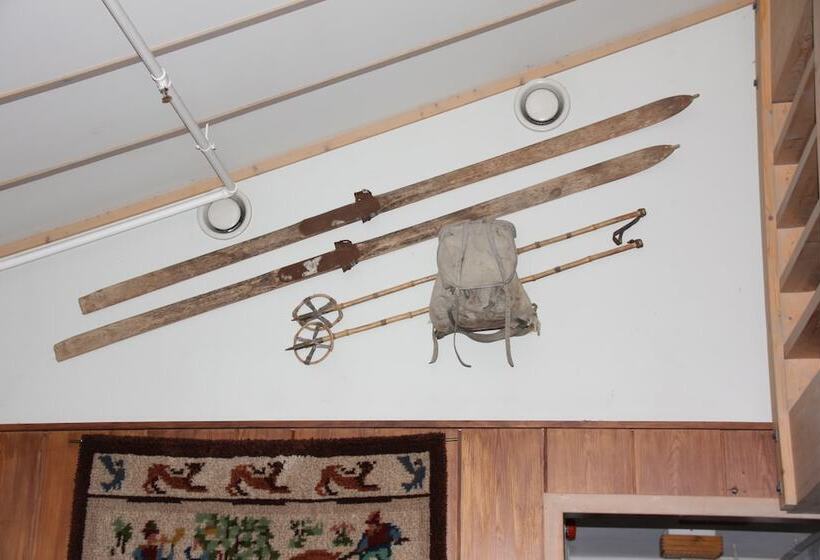 호텔 Vats Fjellstue