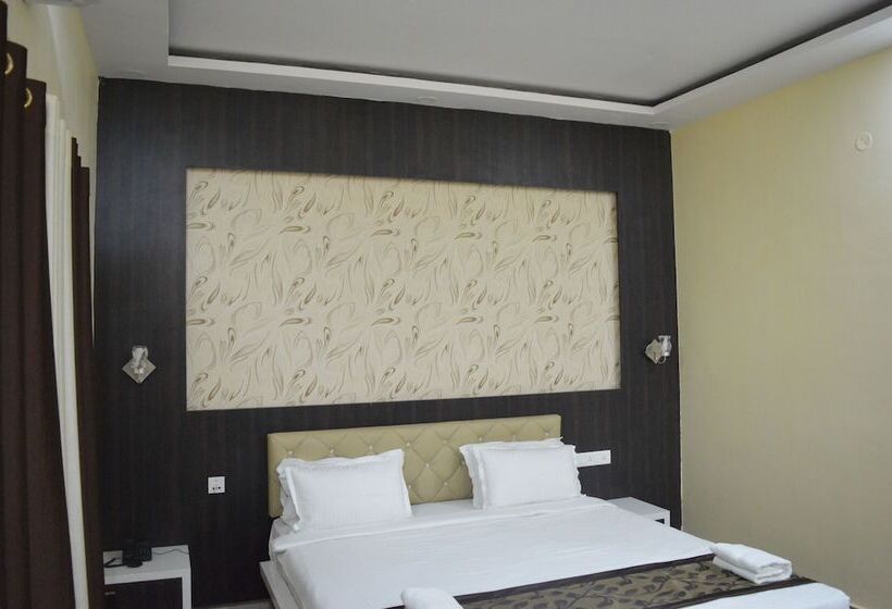 Jk Rooms 125 Hotel Mariya International
