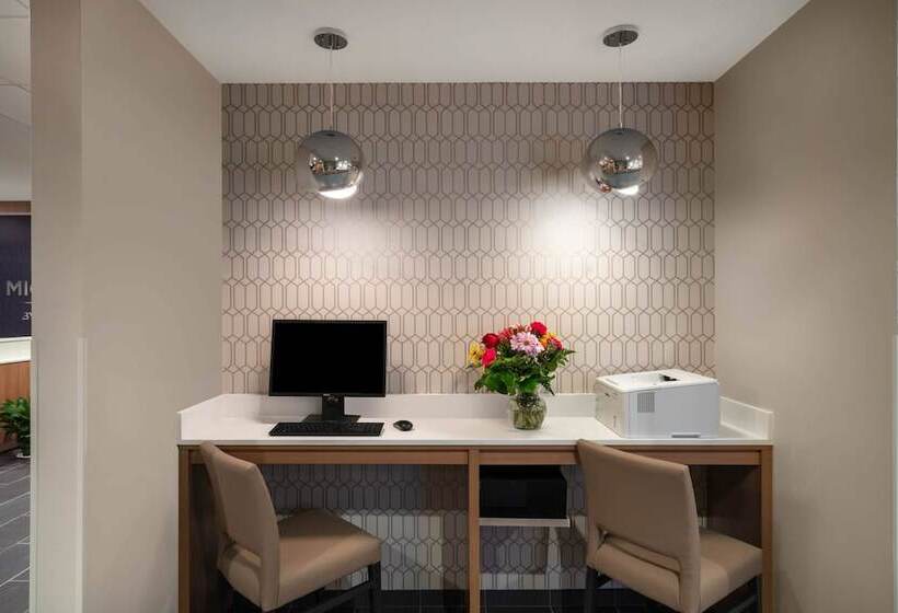 Microtel Inn & Suites By Wyndham Carlisle