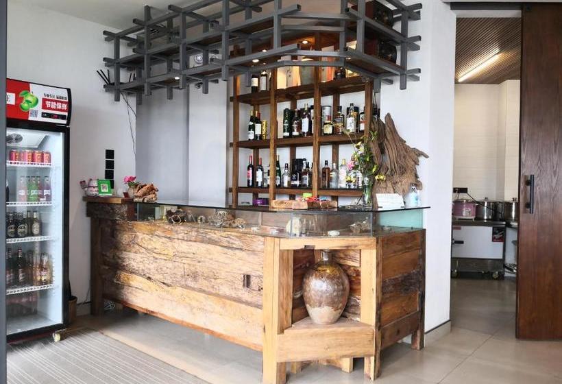 פנסיון Beyond The Cloud