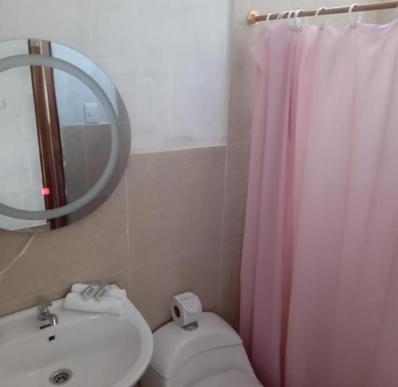 פנסיון Casa De Alexis