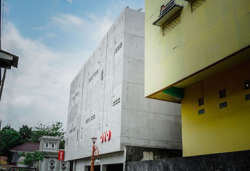 פנסיון Oyo 183 The Pipe House