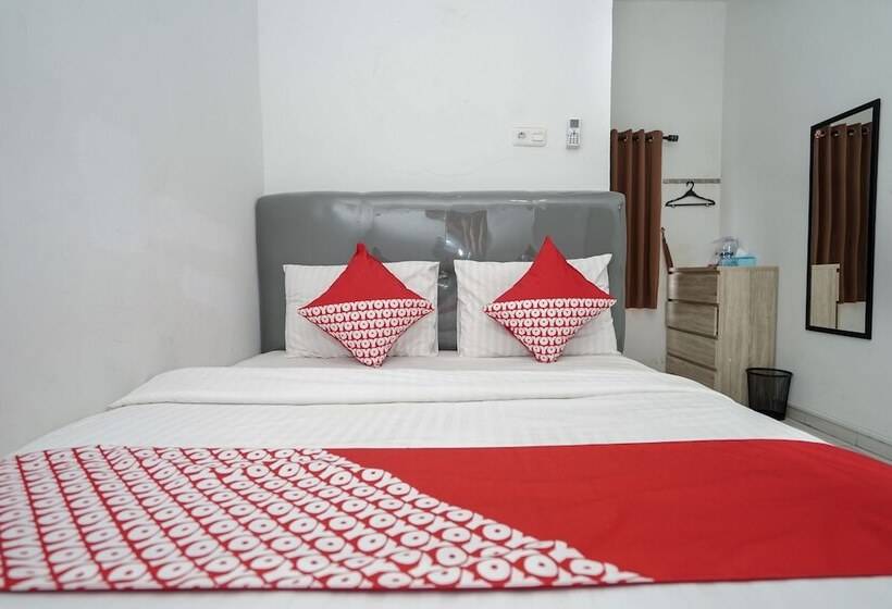 פנסיון Oyo 183 The Pipe House