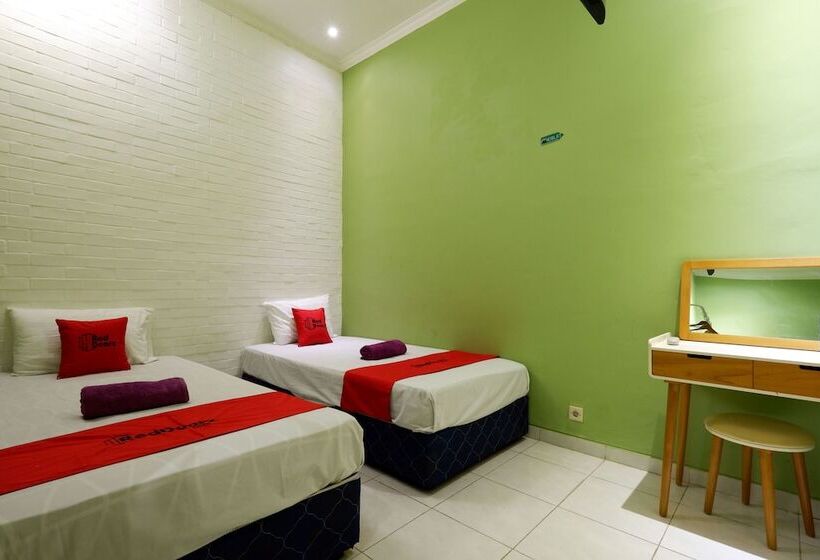 膳宿费 Reddoorz Near Universitas Diponegoro 2