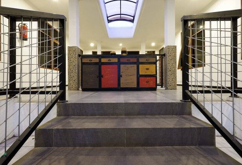 膳宿费 Reddoorz Near Universitas Diponegoro 2