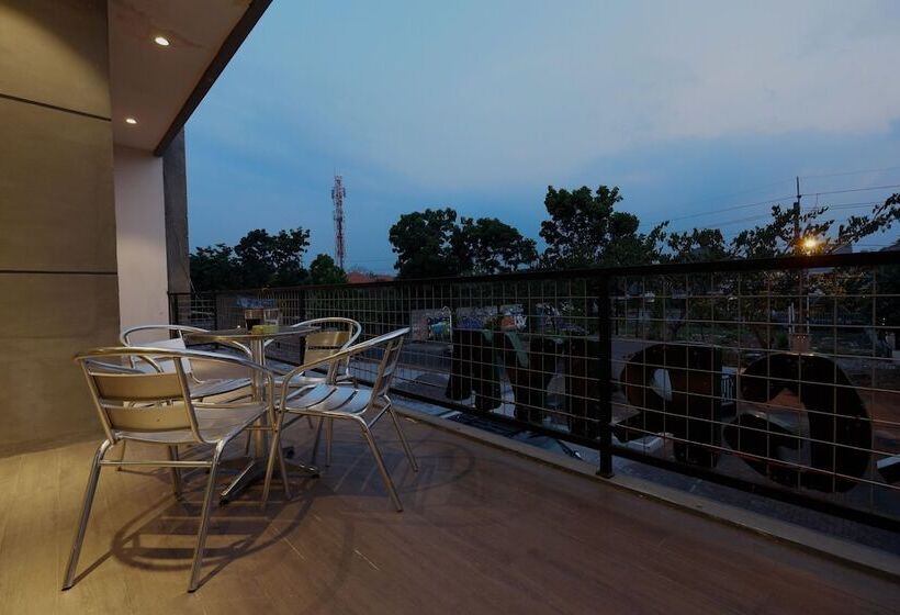 膳宿费 Reddoorz Near Universitas Diponegoro 2