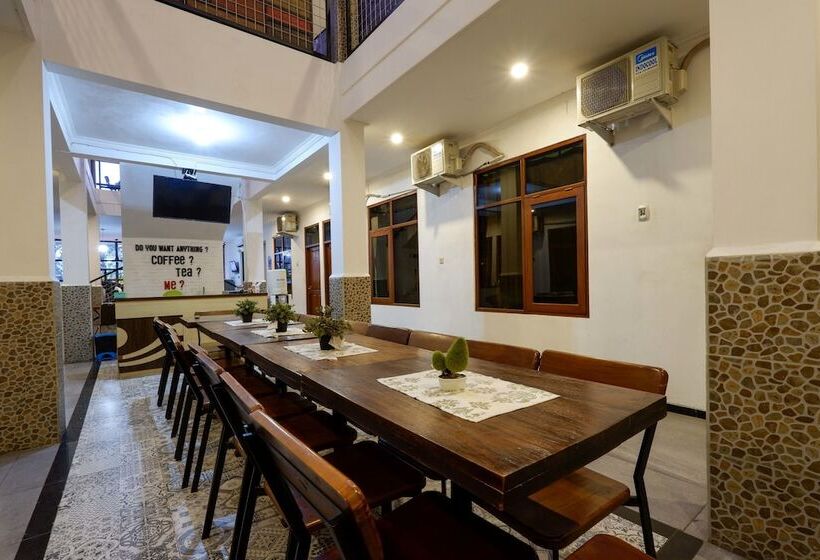 膳宿费 Reddoorz Near Universitas Diponegoro 2