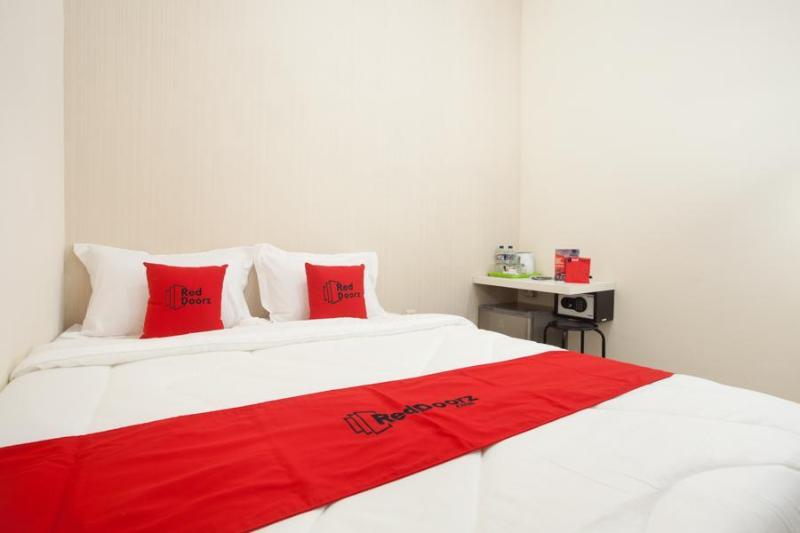 펜션 Reddoorz Plus At K23 Rungkut Madya