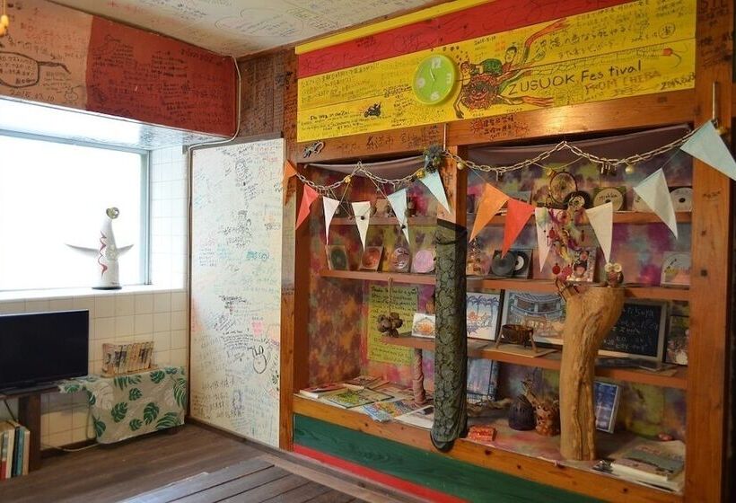 فندق صغير Backpackers Guesthouse Border