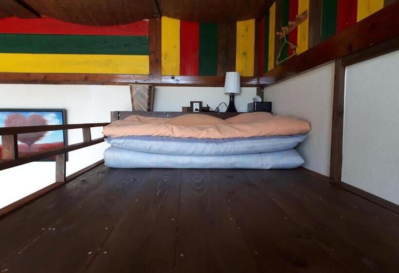 فندق صغير Backpackers Guesthouse Border