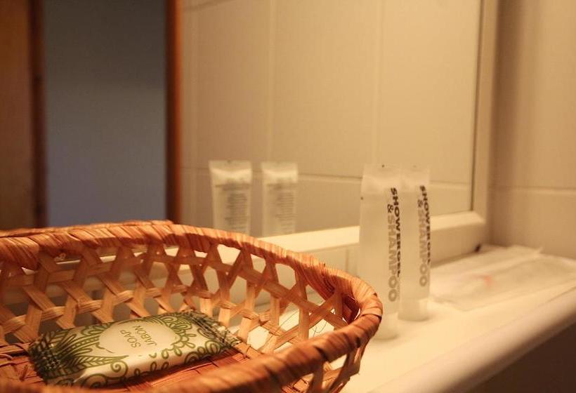 הוסטל Centre Del Montsec