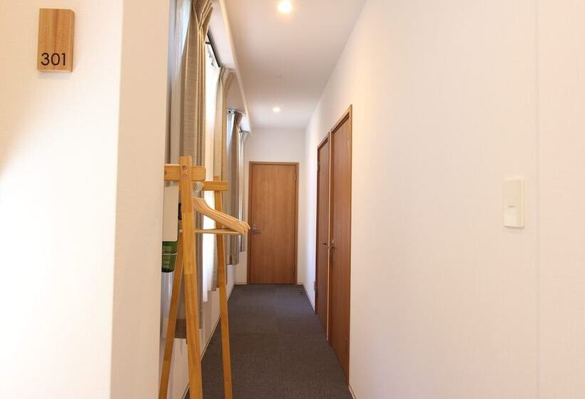 ユースホステル Just In Fukuoka