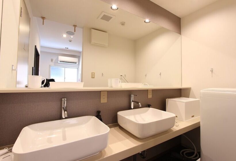 ユースホステル Just In Fukuoka