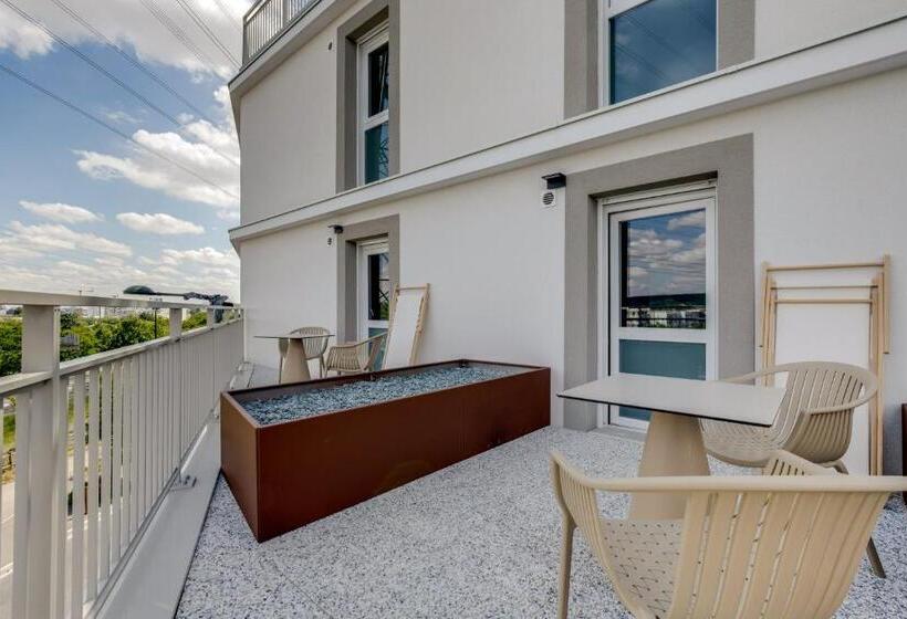 All Suites Appart Hôtel Massy Palaiseau
