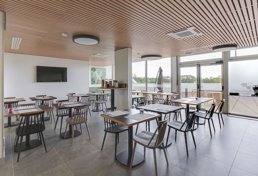 All Suites Appart Hôtel Massy Palaiseau