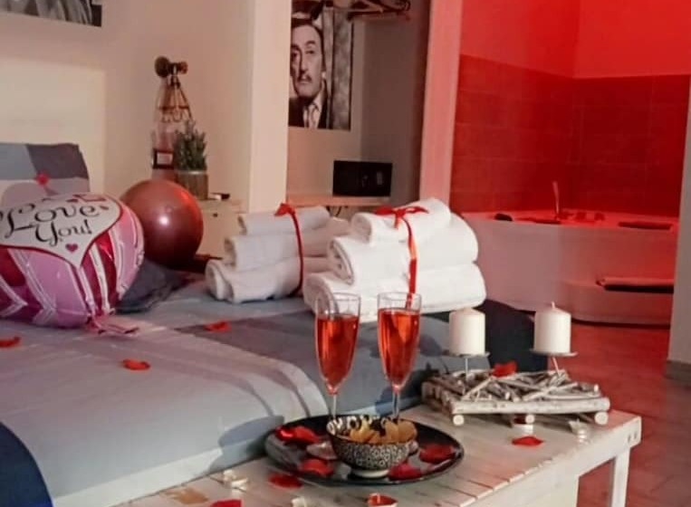 تختخواب و صبحانه Artisti Bed&dreams