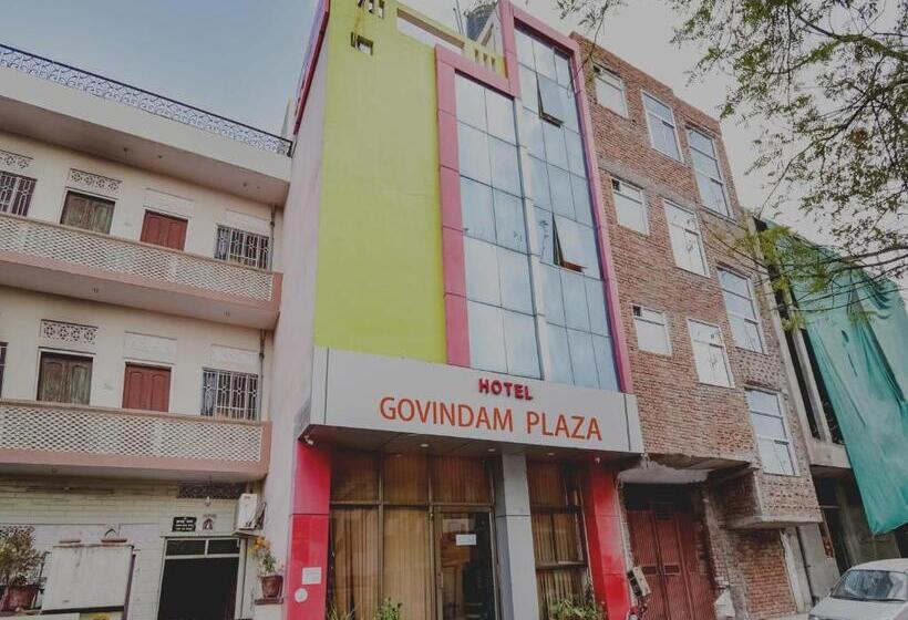 Отель Govindam Plaza