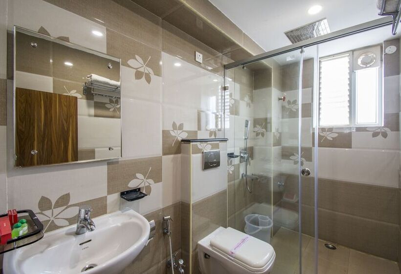 هتل Ostin Viceroy Grand