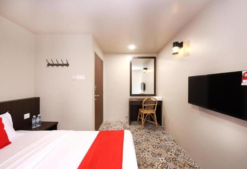 ホテル Oyo 507 Aikka