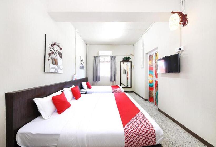 ホテル Oyo 507 Aikka