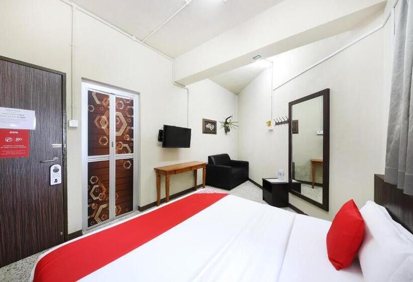 ホテル Oyo 507 Aikka