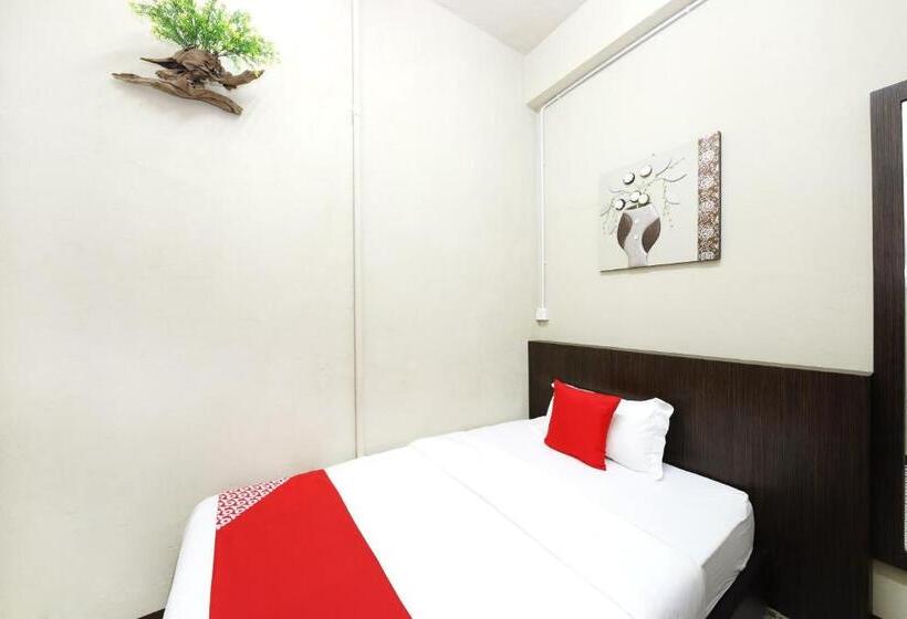 ホテル Oyo 507 Aikka