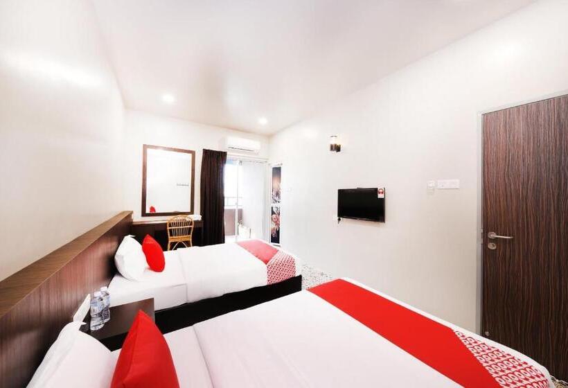 ホテル Oyo 507 Aikka