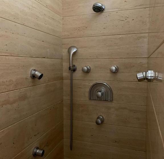 בית מלון כפרי Reina Rooms