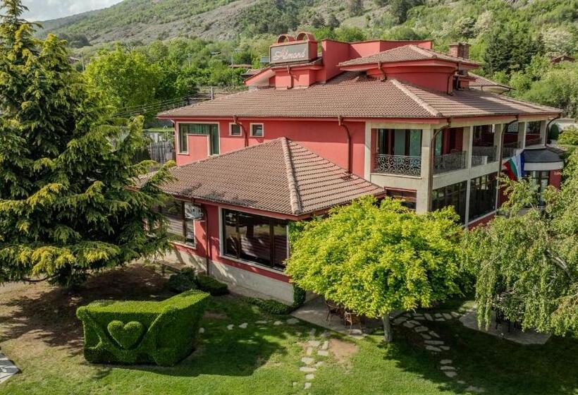 فندق Restaurant Almond