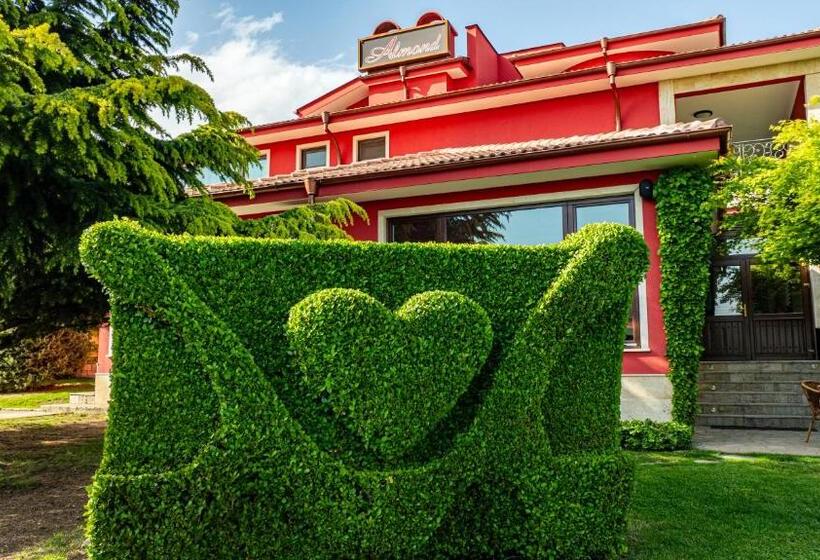 호텔 Restaurant Almond