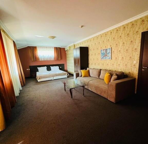 호텔 Restaurant Almond