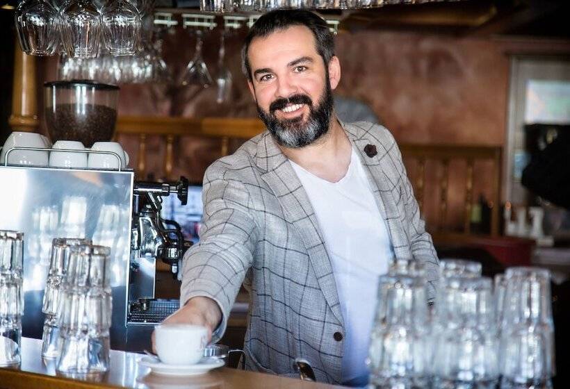 Отель Stadt Berlin