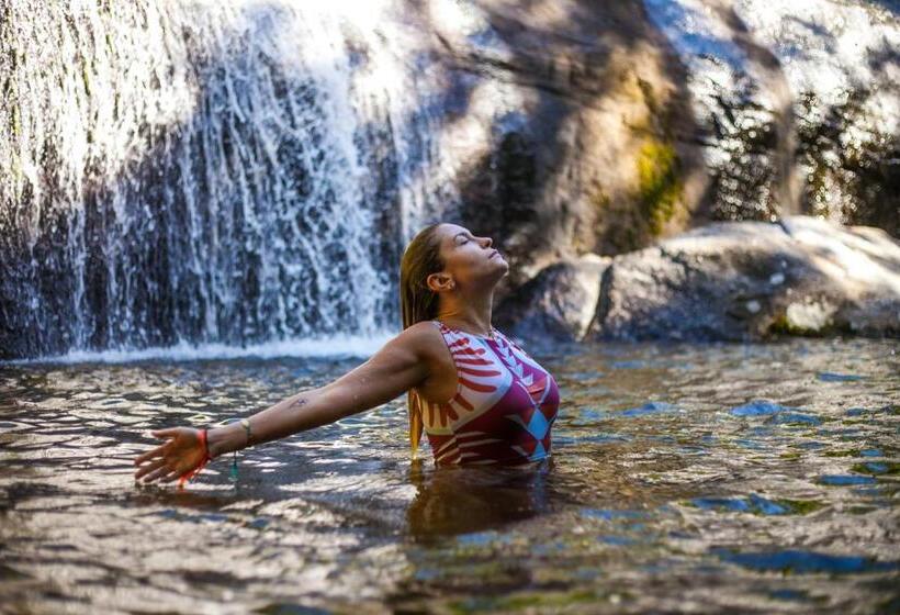 בית מלון כפרי Templo Do Ser