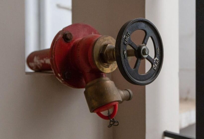 فندق Vashanth Krishna