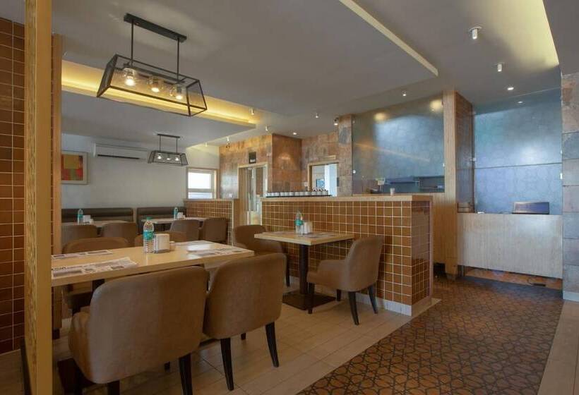 فندق Vashanth Krishna