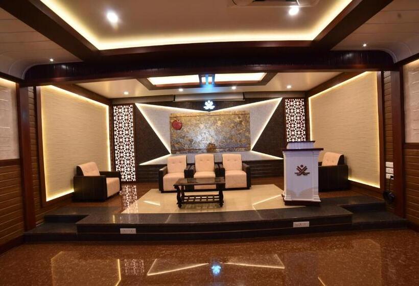 فندق Vashanth Krishna