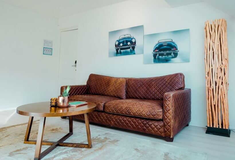 ペンション A Flemish Tale