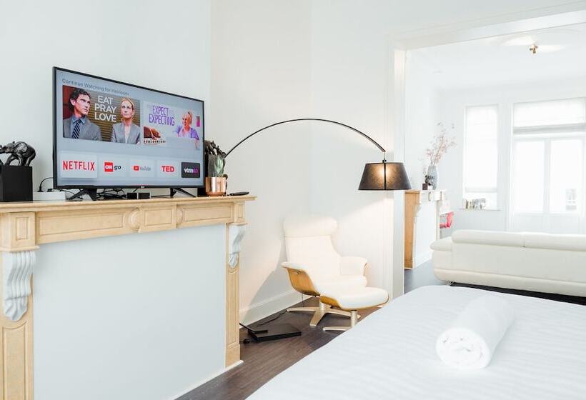 ペンション A Flemish Tale