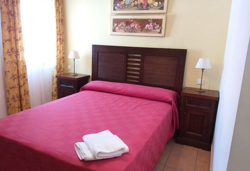 פנסיון Hostal Caballero