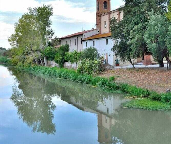 ユースホステル Il Casale Toscano Pisa